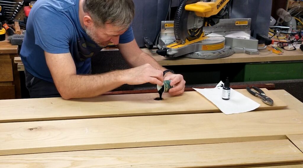 filling cracks in wooden mantel