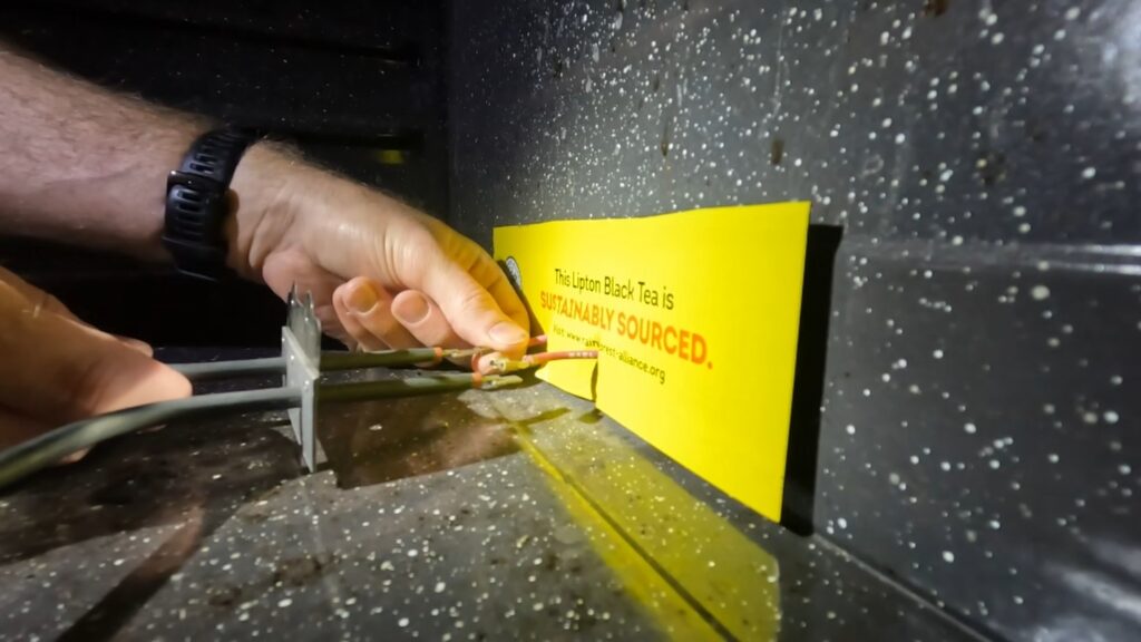 disconnect wires from old oven bake element